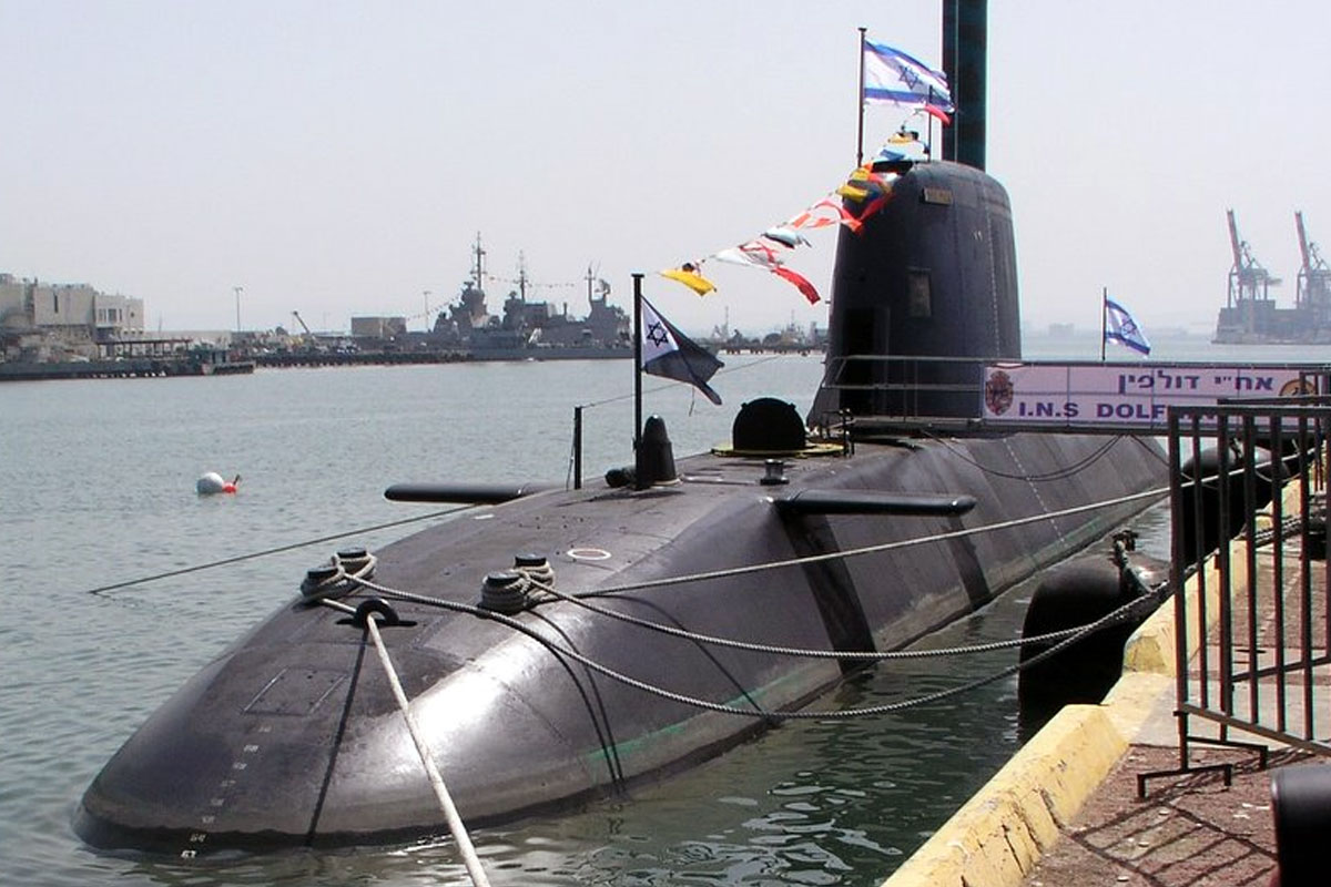 israeli-navy-submarine-dolphin-class-ins-dolphin
