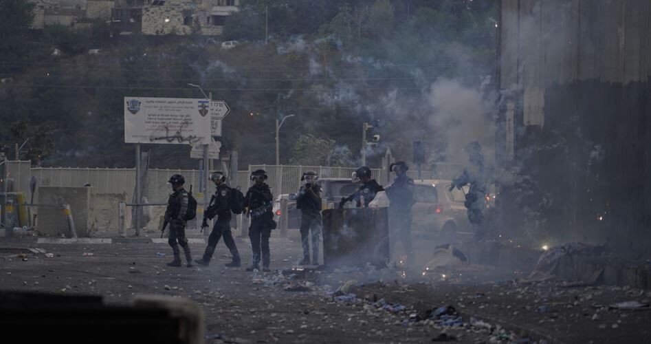 Decine di studenti feriti negli scontri con l’occupazione a Tulkarem