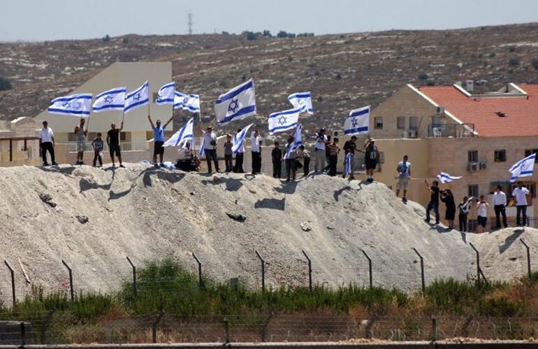 Il governo israeliano approva la costruzione di centinaia di case coloniali a Gerusalemme