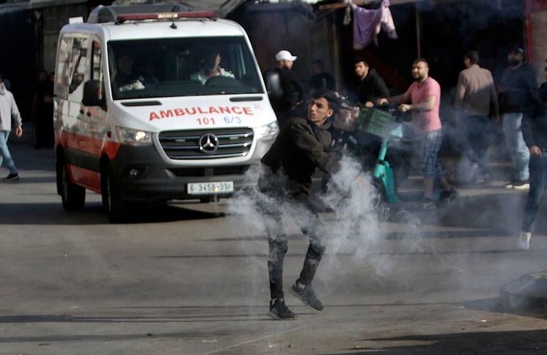 Diversi palestinesi feriti durante scontri con le IOF in Cisgiordania