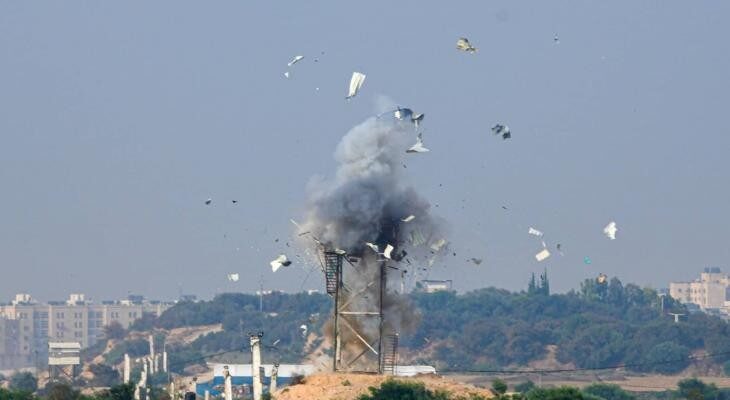 Israele bombarda siti della resistenza a nord e a sud della Striscia di Gaza
