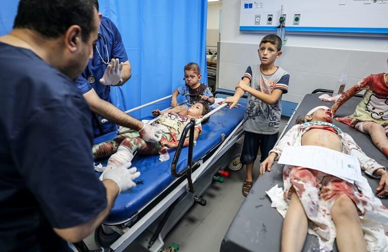 Genocidio israelo-occidentale a Gaza: nel 28° giorno di bombardamenti, i bambini sono ancora l’obiettivo principale di Israele. Bilancio attuale: 9.257 morti e 23.516 feriti