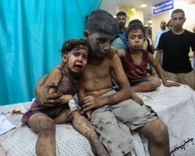 Genocidio israelo-occidentale a Gaza: i nuovi dati dell’orrore: 450 pazienti evacuati dall’Ospedale Indonesiano. Bilancio delle vittime: 14.532 morti (6.000 bambini e 4.000 donne), 7.000 dispersi