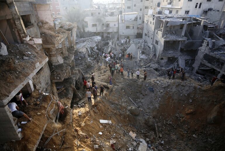 Genocidio israelo-statunitense a Gaza: 75° giorno. Bilancio: 19.650 morti e 52.600 feriti