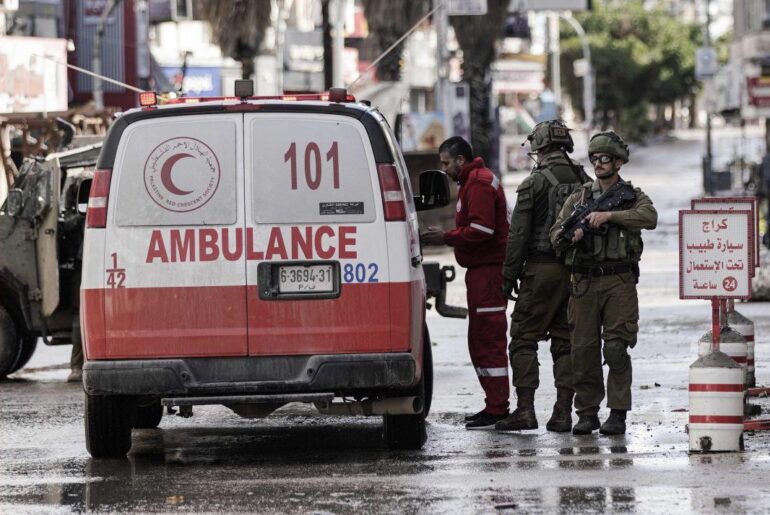 Sei palestinesi, tra cui quattro fratelli, uccisi in un attacco aereo israeliano a Jenin