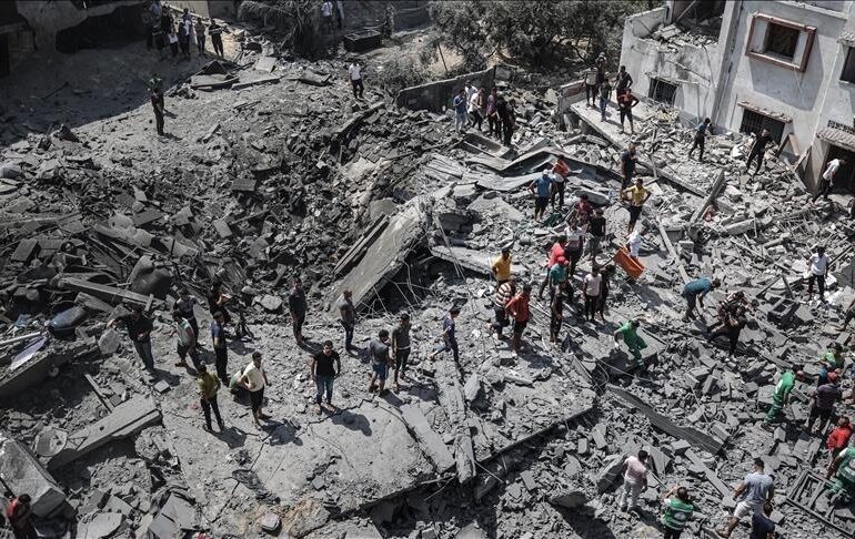 Genocidio israelo-statunitense a Gaza: 121° giorno. 14 massacri (con 127 morti) in 24 ore