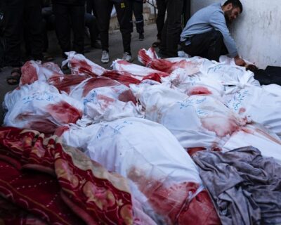 Genocidio israelo-statunitense a Gaza: 130° giorno. 16 massacri nelle ultime 24 ore. Bilancio: 28.473 morti accertati e 68.146 feriti. 128 giornalisti uccisi